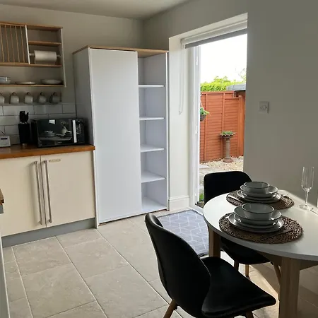Cosy Countryside Stay Near Bath With Free Parking Exterior photo